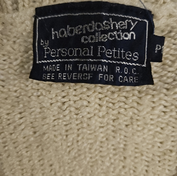 Haberdashery collection by personal VIntage Sweater Vest Petite Large Fairisle - Picture 15 of 16